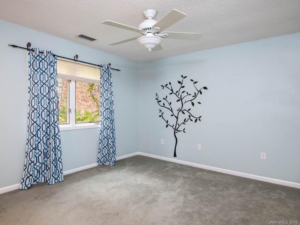 30 Cedar Summit Road Asheville, NC 28803 - Photo 19 of 36 Gallery Image 19