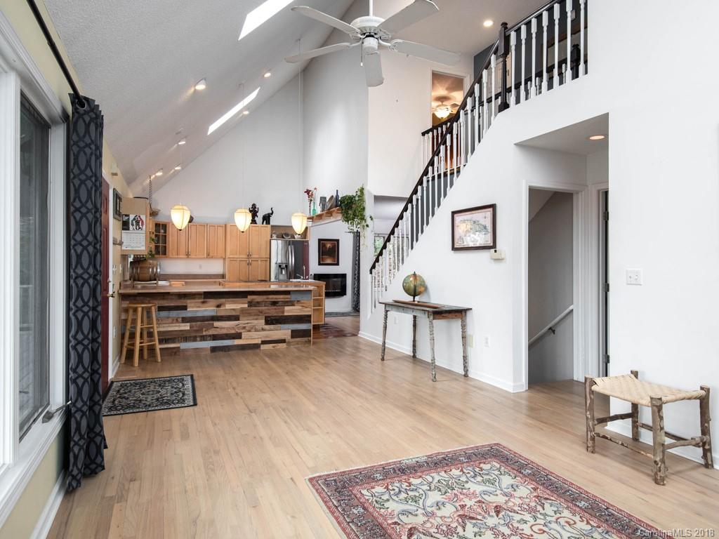 30 Cedar Summit Road Asheville, NC 28803 - Photo 10 of 36 Gallery Image 10