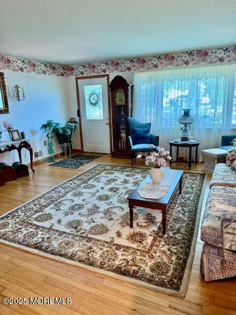 633 Thoroughfare Road Brick, NJ 08724 - Photo 12 of 18 Living Room