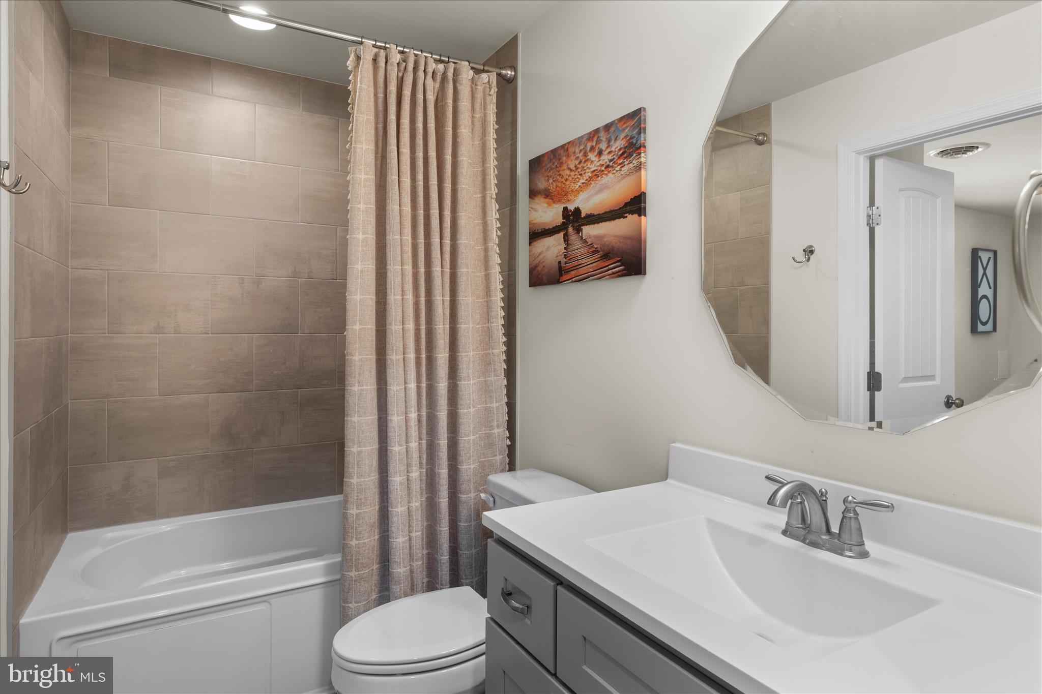 7805 Dyer Road Denton, MD 21629 - Photo 31 of 57 Primary Bath