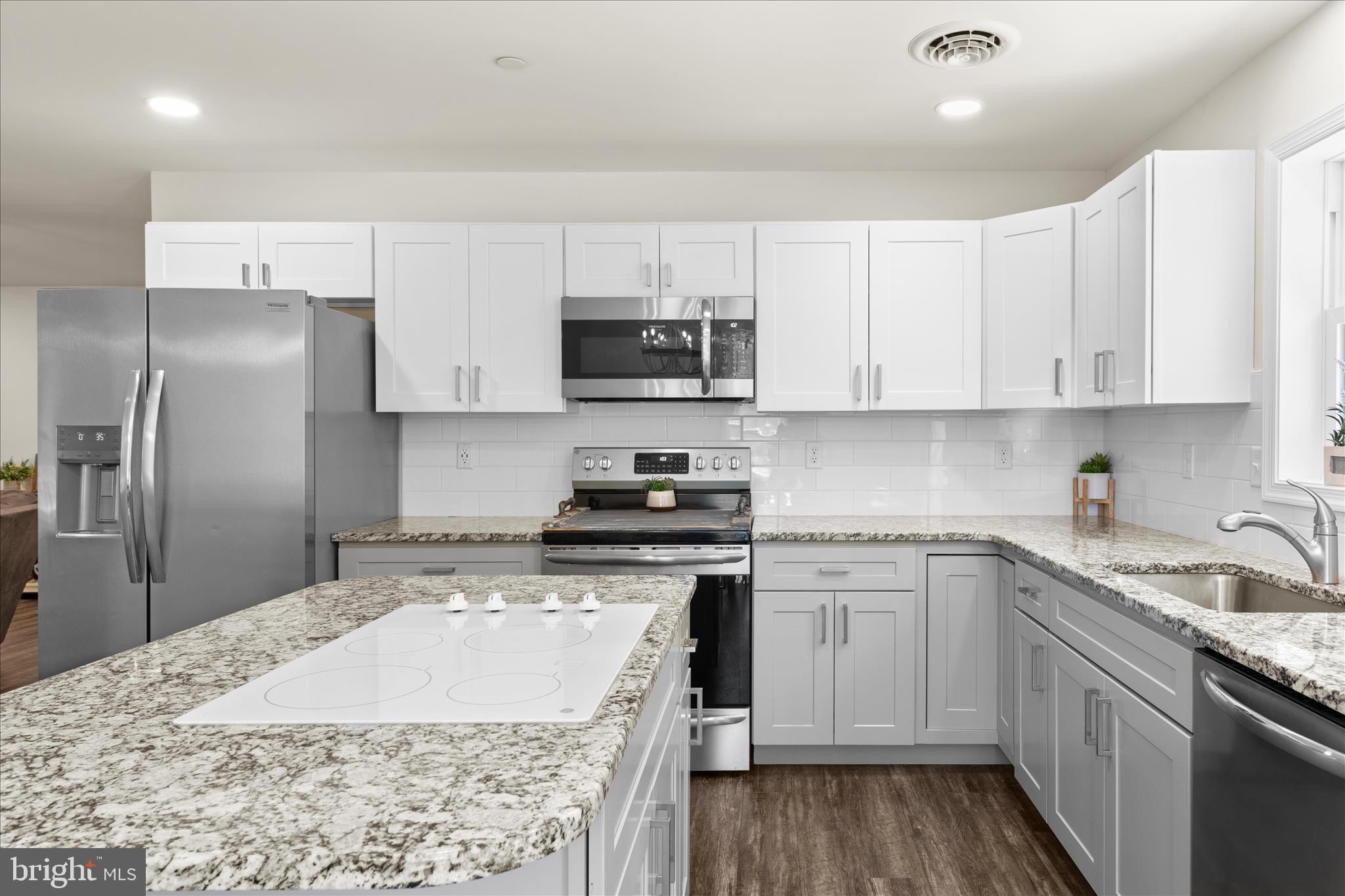 7805 Dyer Road Denton, MD 21629 - Photo 9 of 57 Kitchen