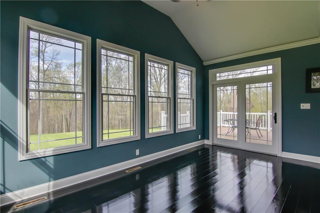 3920 Tuscarawas Road Beaver, PA 15009 - Photo 9 of 25