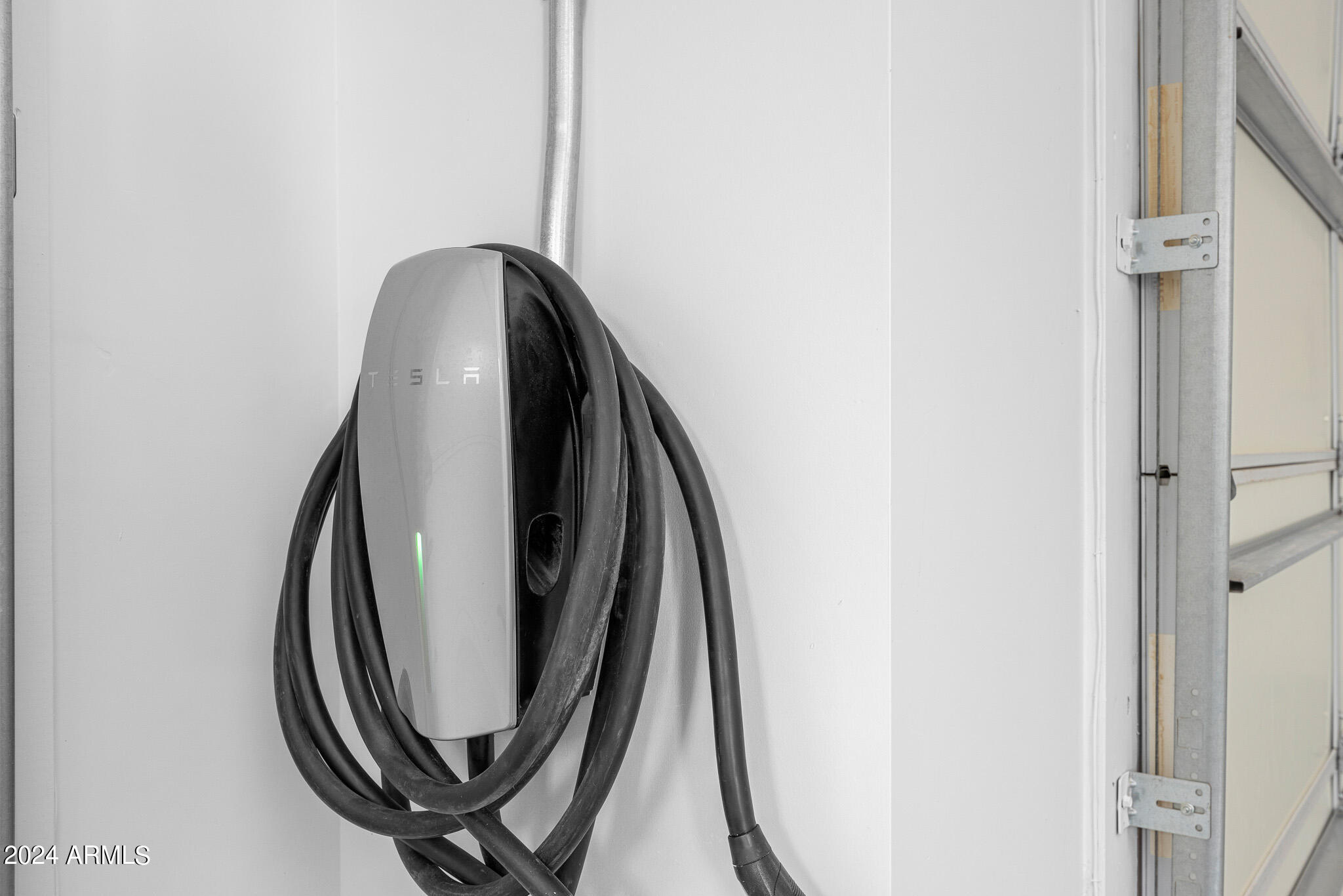 2654 East Warbler Road Gilbert, AZ 85297 - Photo 48 of 50 an entryway in a mirror