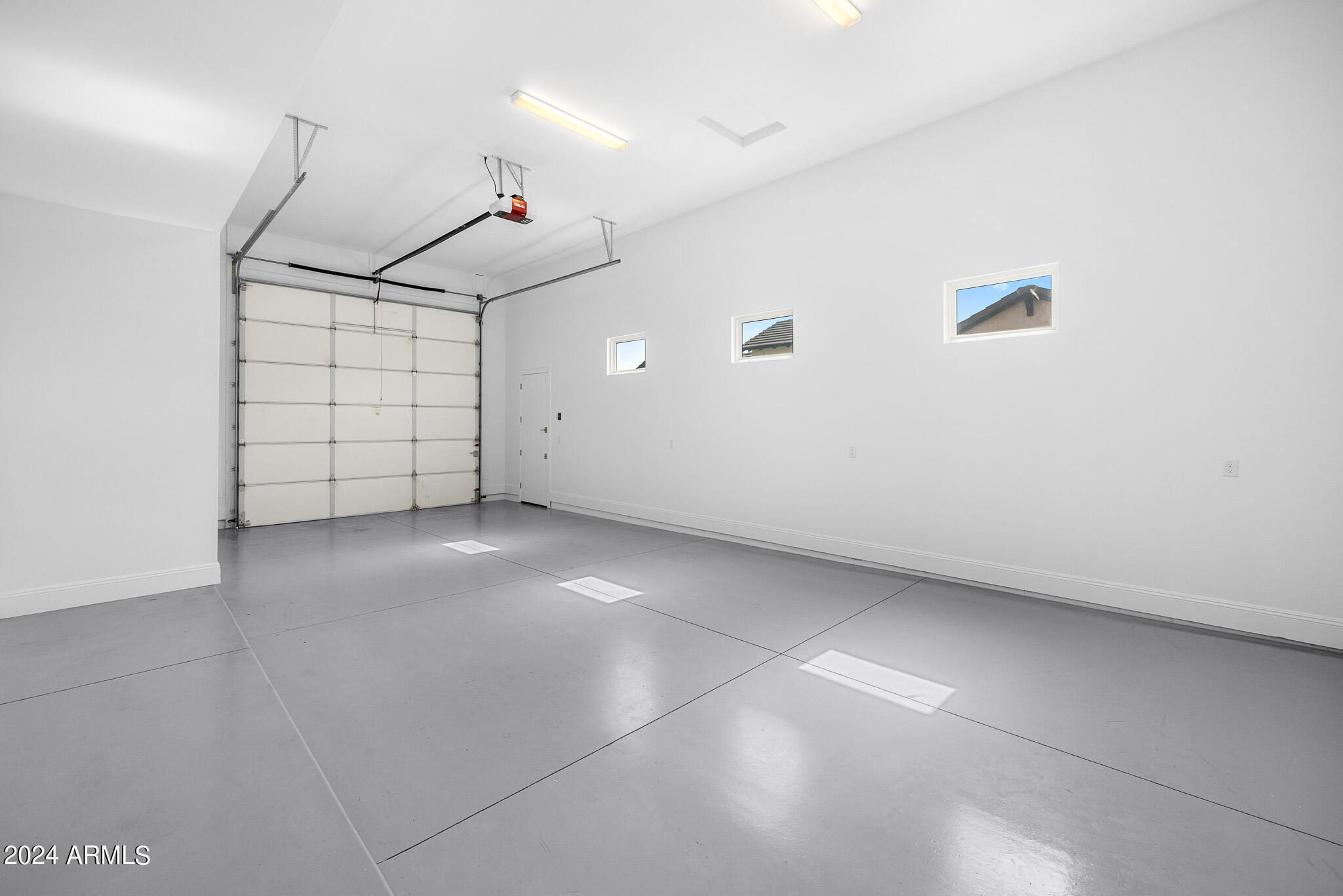 2654 East Warbler Road Gilbert, AZ 85297 - Photo 49 of 50 a view of a garage