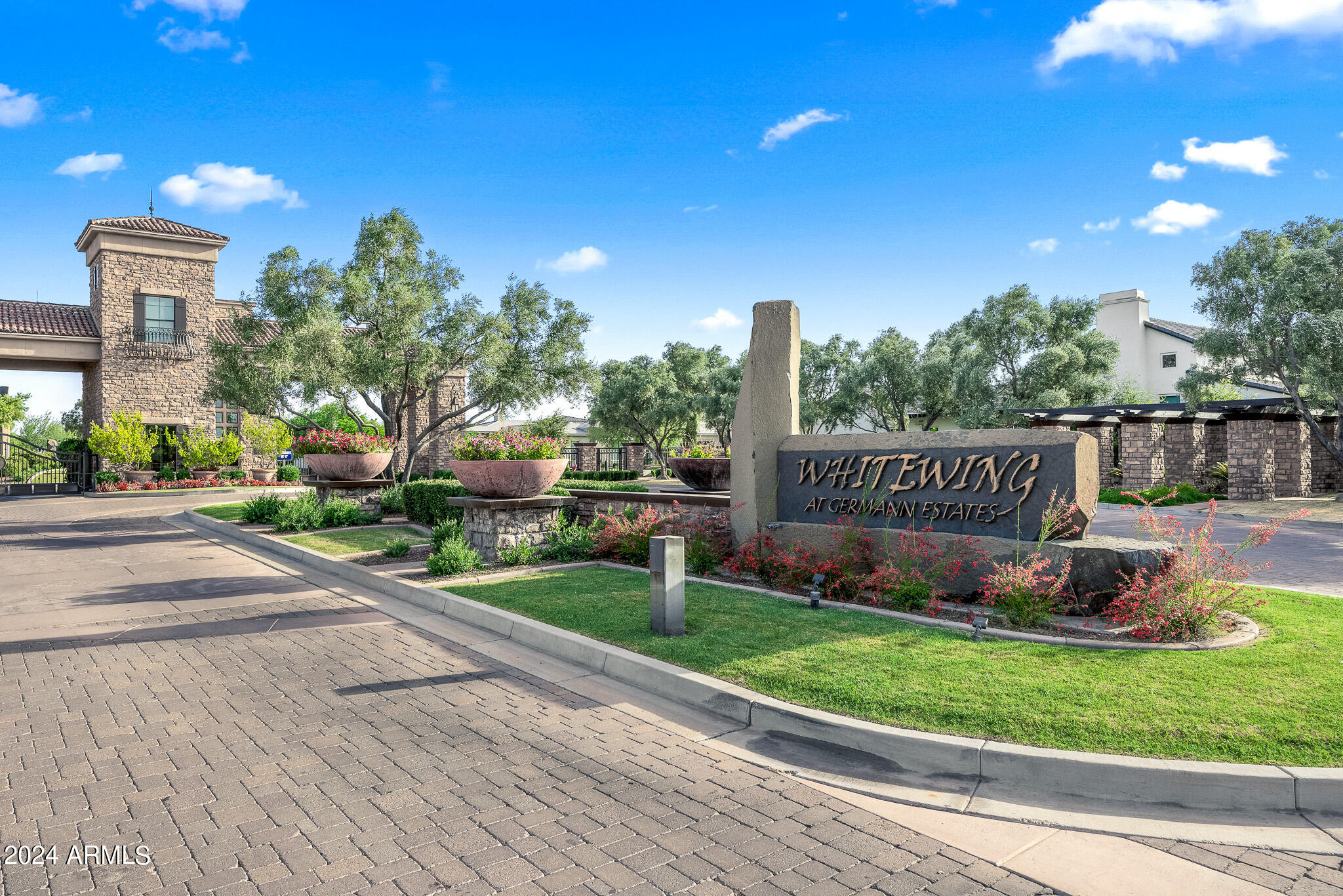2654 East Warbler Road Gilbert, AZ 85297 - Photo 50 of 50 a front view of a house with garden