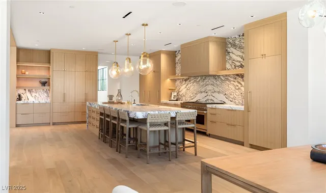 $13,500,000 | 23 Sanctuary Peak Court, Henderson, NV 89012