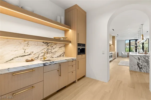 $13,500,000 | 23 Sanctuary Peak Court, Henderson, NV 89012