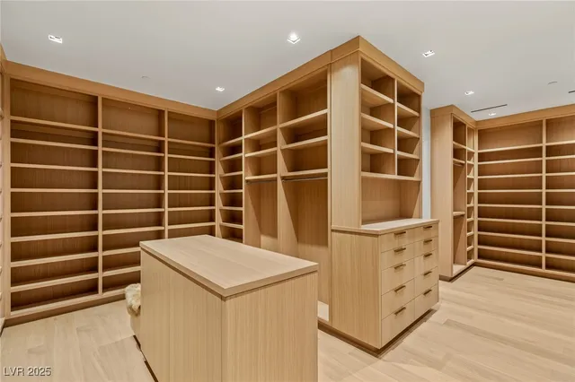 $13,500,000 | 23 Sanctuary Peak Court, Henderson, NV 89012