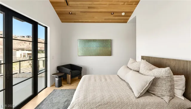 $13,500,000 | 23 Sanctuary Peak Court, Henderson, NV 89012