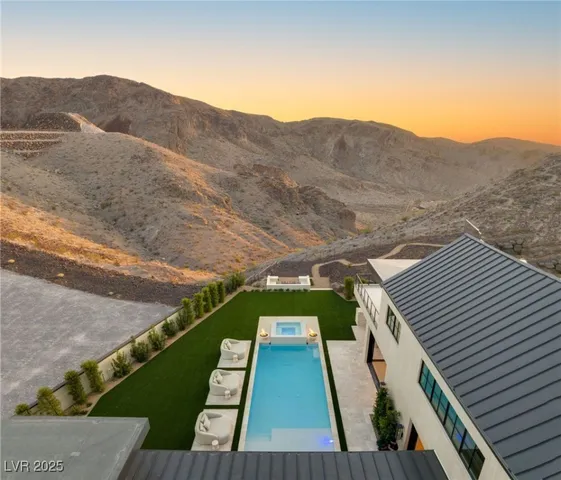 $13,500,000 | 23 Sanctuary Peak Court, Henderson, NV 89012