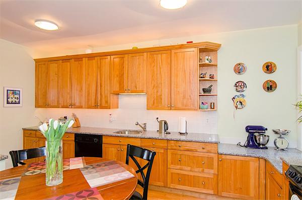 24 Dean Road, Unit 1 Brookline, MA 02445 - Photo 11 of 18 Gallery Image 11