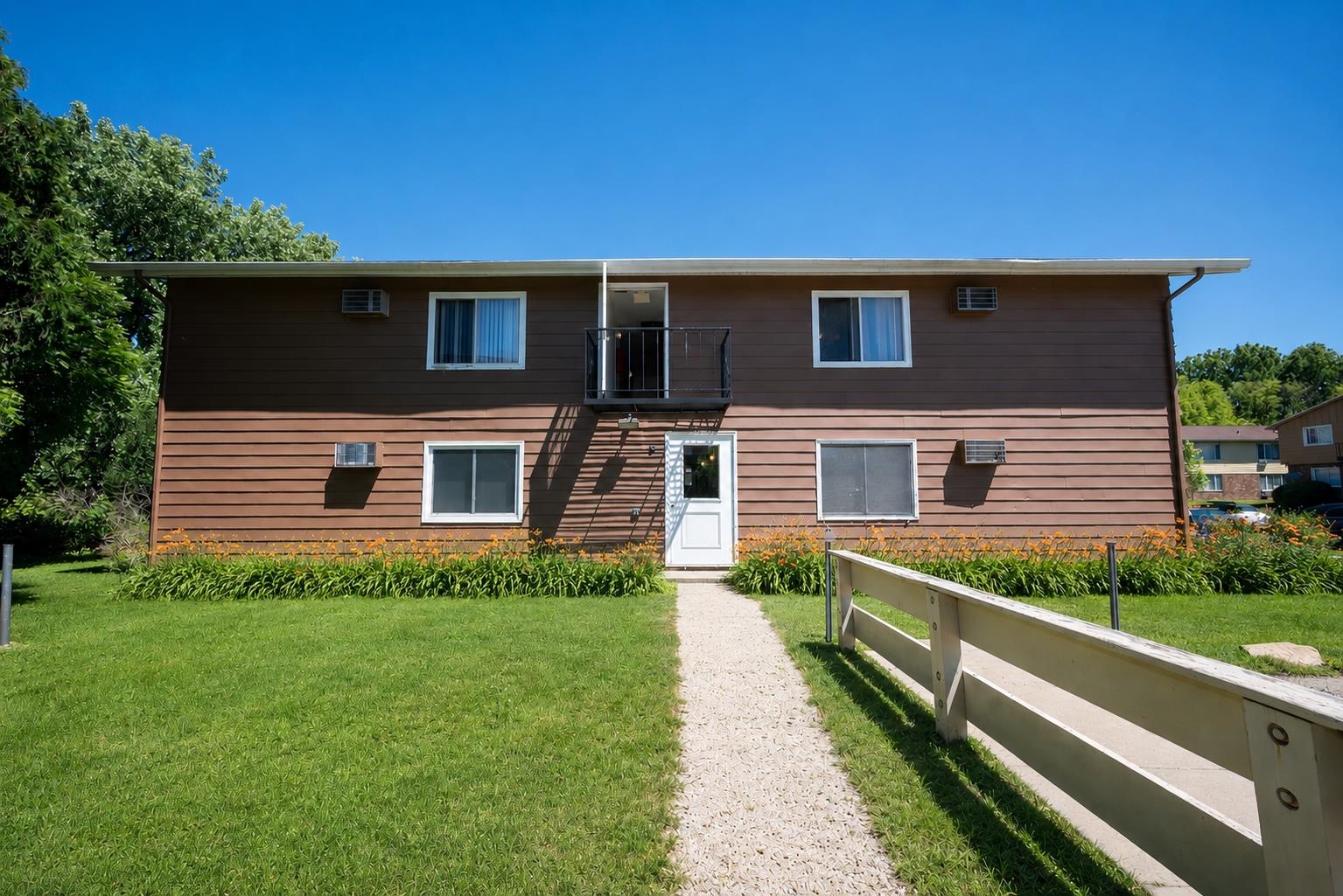1722 Onsgard Road Madison, WI 53704 - Photo 2 of 9