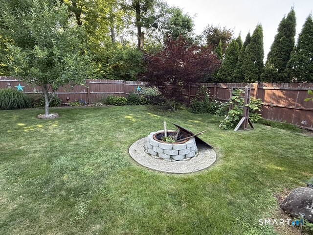 473 Pierpont Road Waterbury, CT 06705 - Photo 9 of 19
