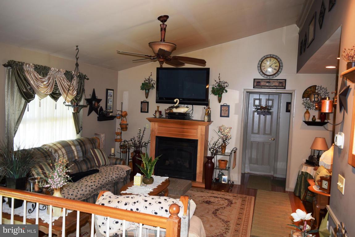 119 Maytown Road Elizabethtown, PA 17022 - Photo 2 of 26