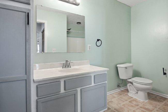 300 Cedar Street, Unit 15 Baldwin, WI 54002 - Photo 17 of 18
