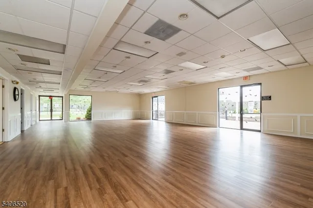 $3,300 | 14 Pembroke Drive, Mendham, NJ 07945