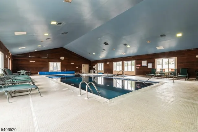 $3,300 | 14 Pembroke Drive, Mendham, NJ 07945