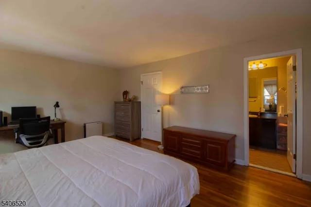 $3,300 | 14 Pembroke Drive, Mendham, NJ 07945