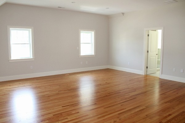 143 Maple Street Lexington, MA 02420 - Photo 15 of 30 Gallery Image 15