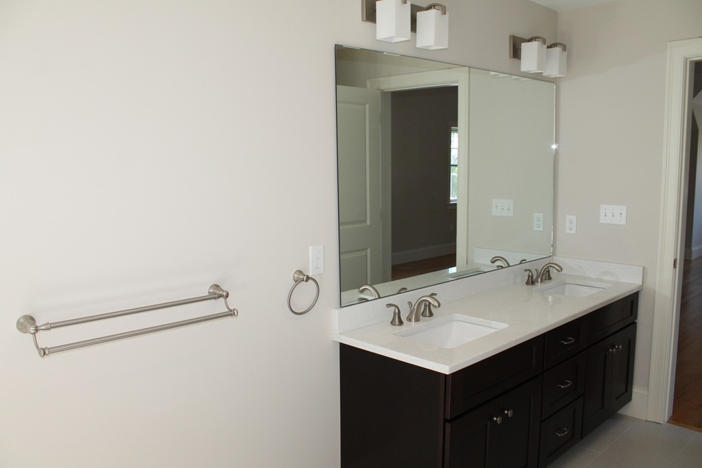 143 Maple Street Lexington, MA 02420 - Photo 20 of 30 Gallery Image 20