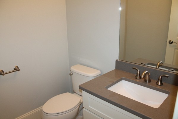 143 Maple Street Lexington, MA 02420 - Photo 29 of 30 Gallery Image 29