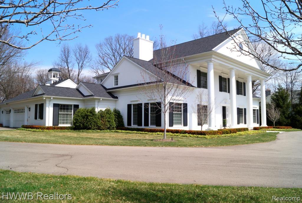 654 Rudgate Road Bloomfield Hills, MI 48304 - Photo 1 of 26 front.JPG