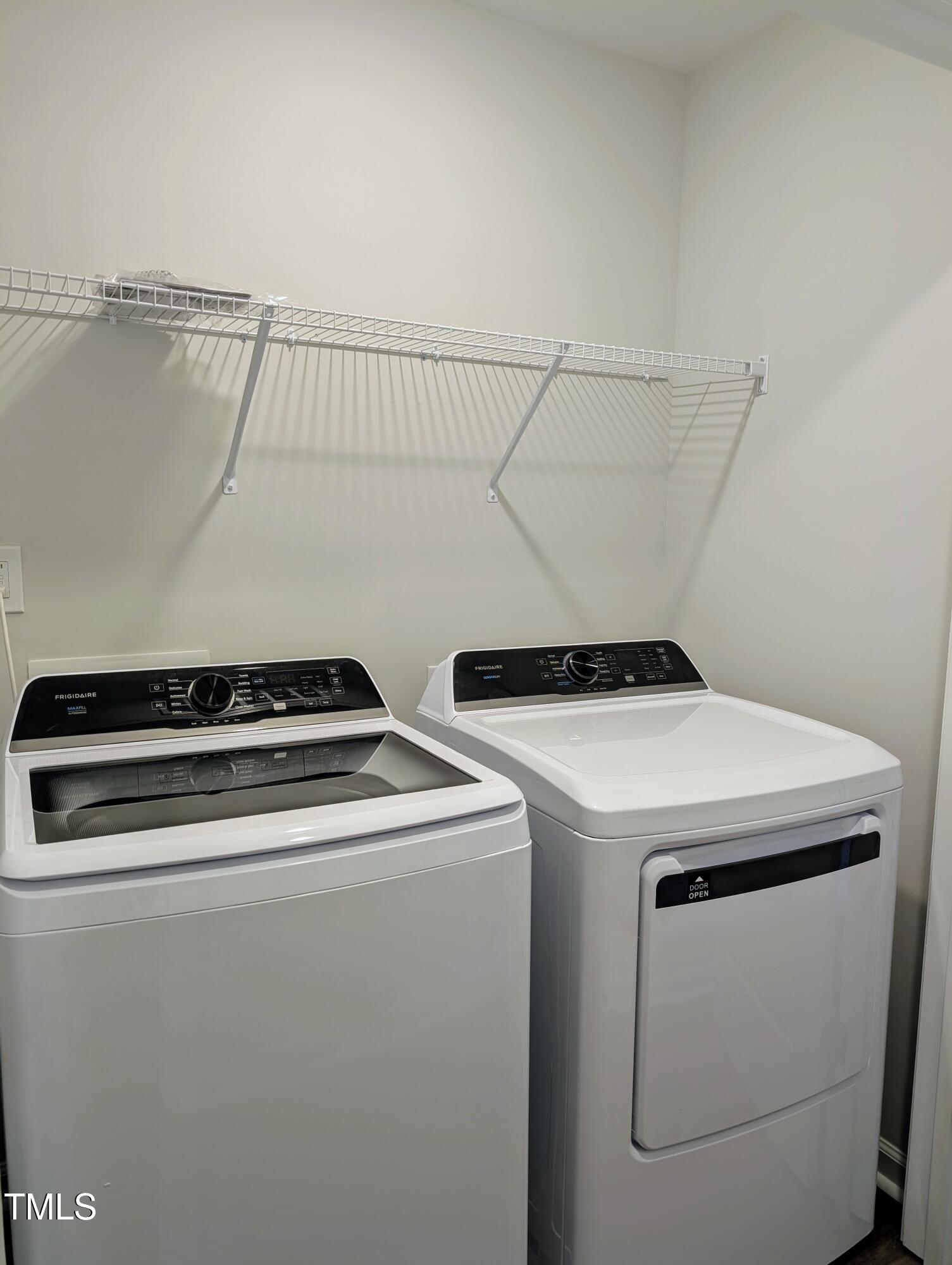 9224 Leaning Post Road, Unit 445 Wake Forest, NC 27587 - Photo 23 of 28 Washer Dryer