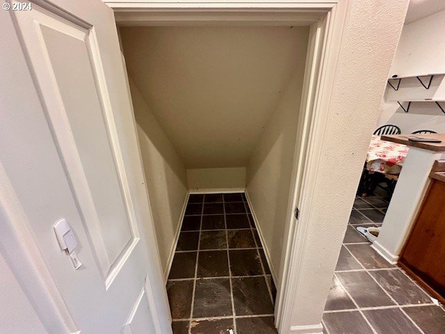 1637 Riley Lane Eugene, OR 97402 - Photo 20 of 44 Gallery Image 20