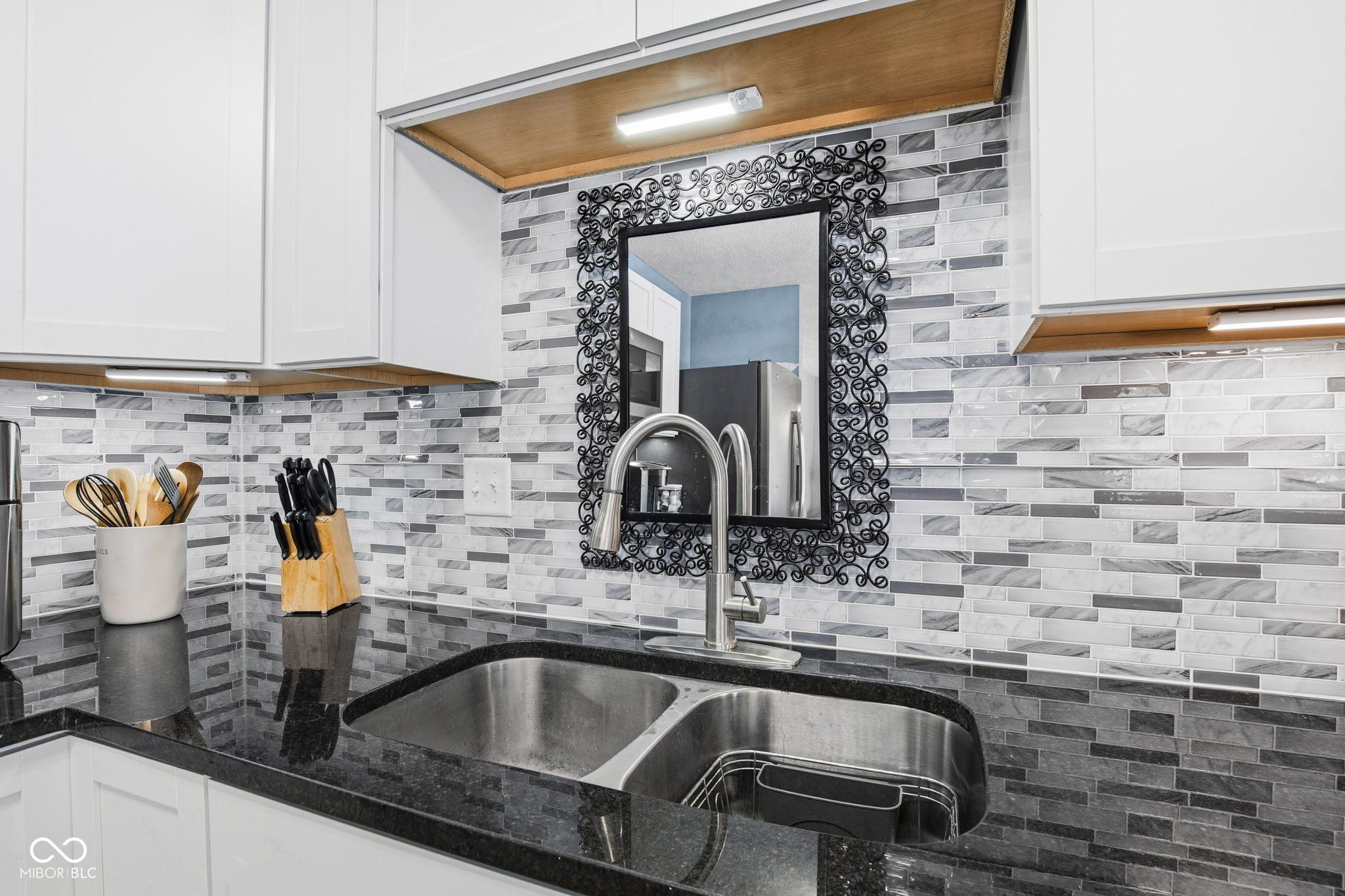 2403 Borgman Drive Indianapolis, IN 46229 - Photo 15 of 49