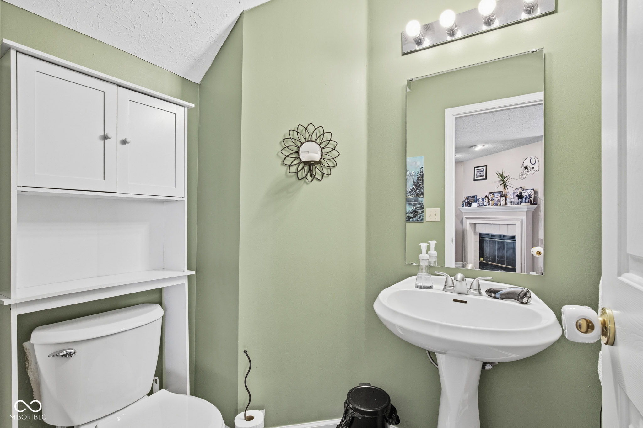 2403 Borgman Drive Indianapolis, IN 46229 - Photo 9 of 49