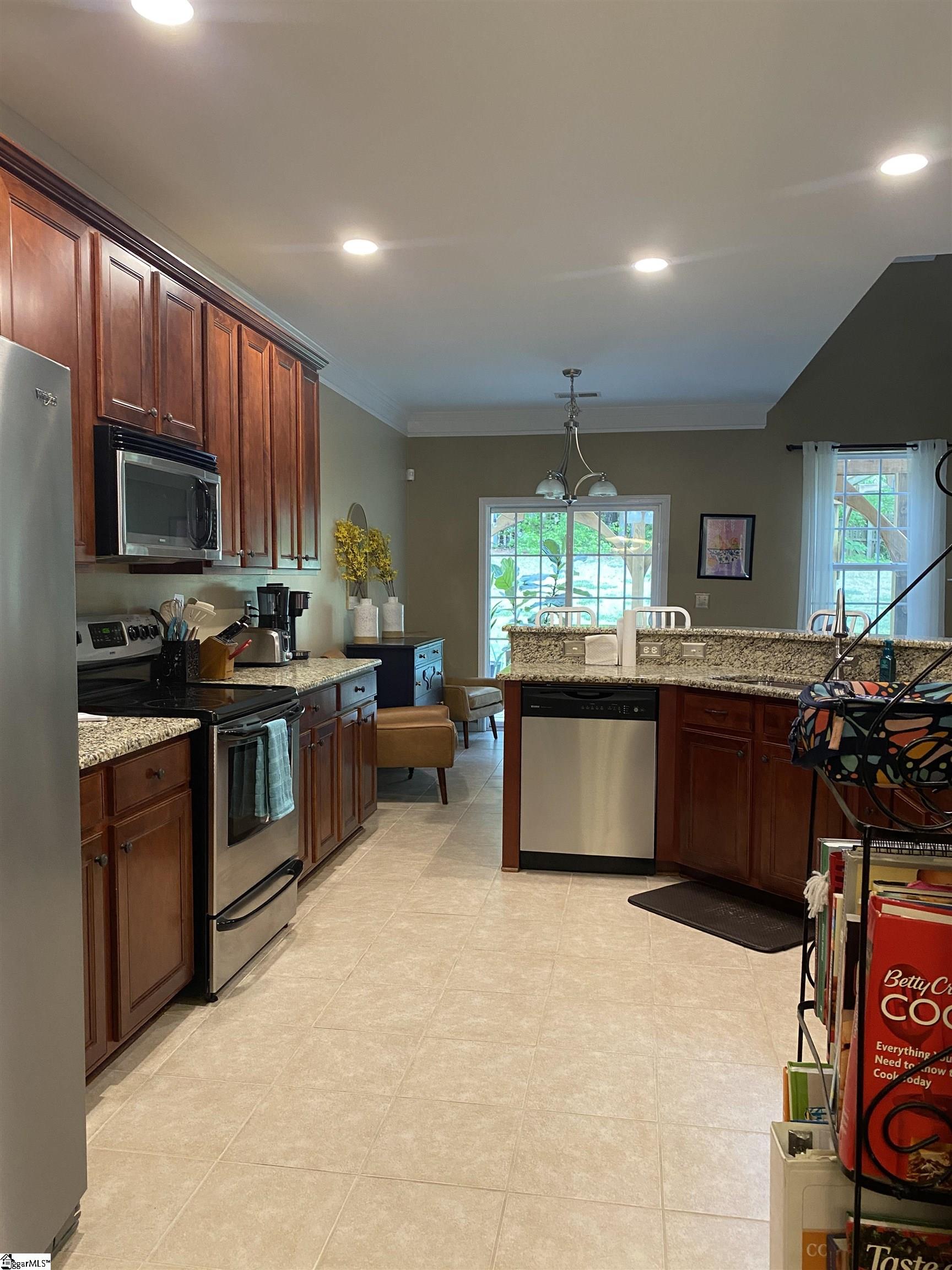 19 Groveview Trail Mauldin, SC 29662 - Photo 10 of 36