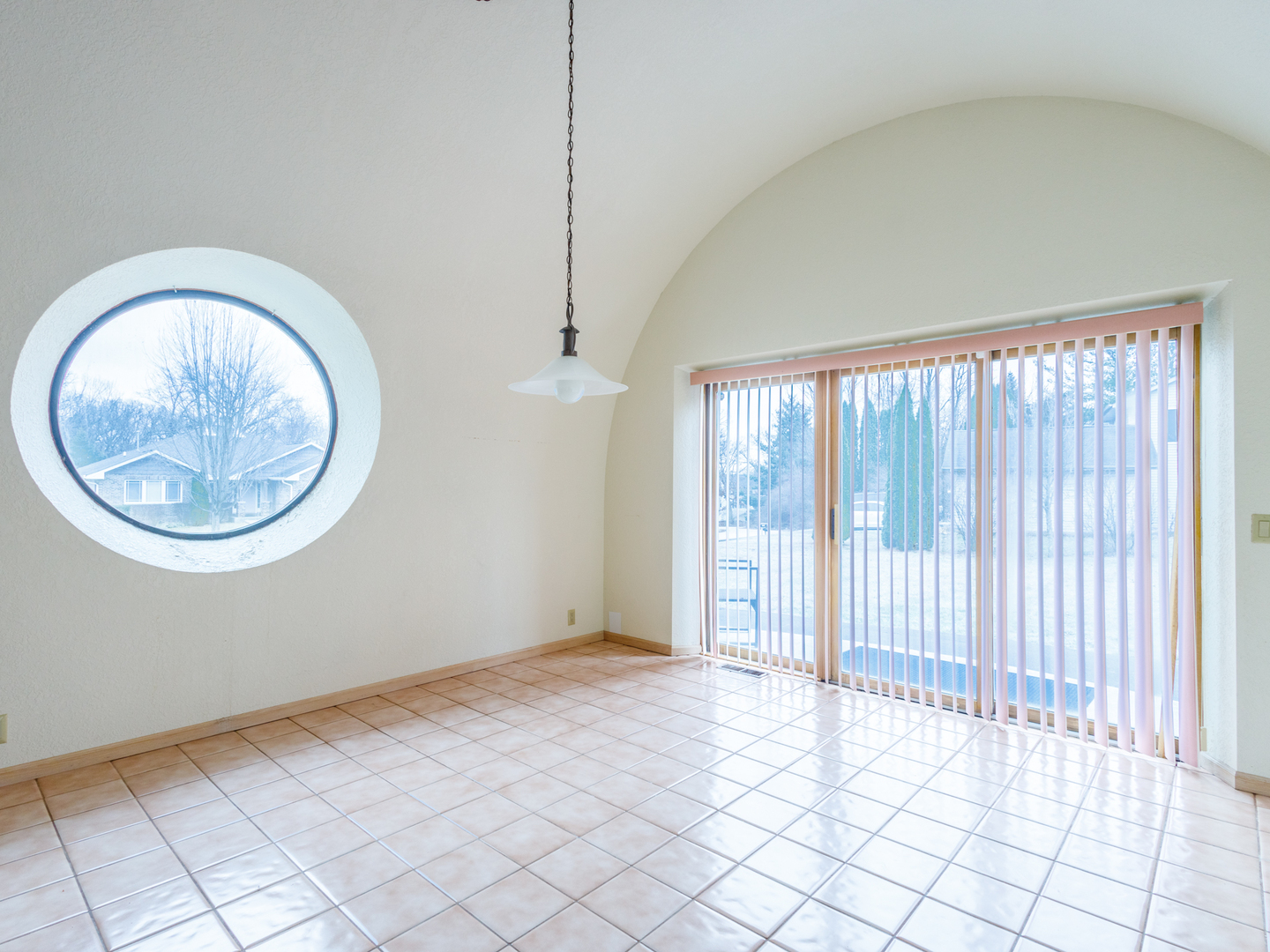 208 New Forest Road Southwest Poplar Grove, IL 61065 - Photo 8 of 34