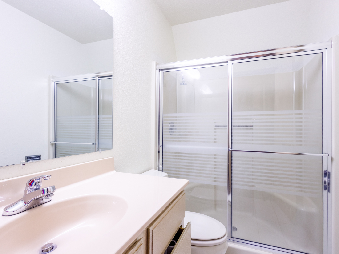 208 New Forest Road Southwest Poplar Grove, IL 61065 - Photo 10 of 34