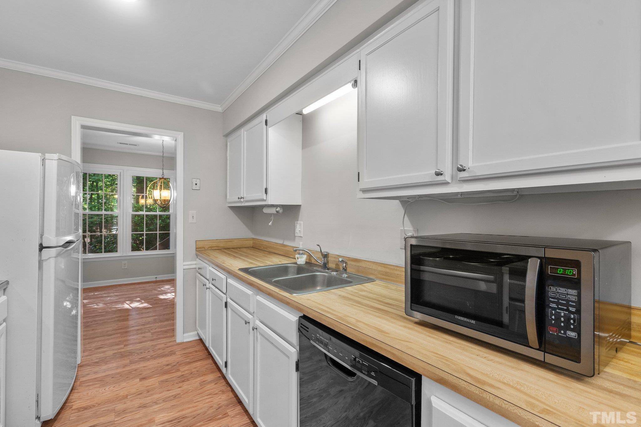 107 Galloway Court Raleigh, NC 27615 - Photo 16 of 38 Gallery Image 16