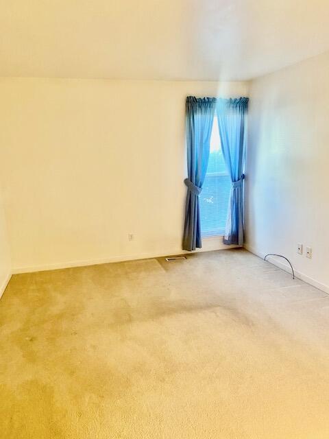 22129 Kinyon Street Taylor, MI 48180 - Photo 9 of 18 IMG_5441