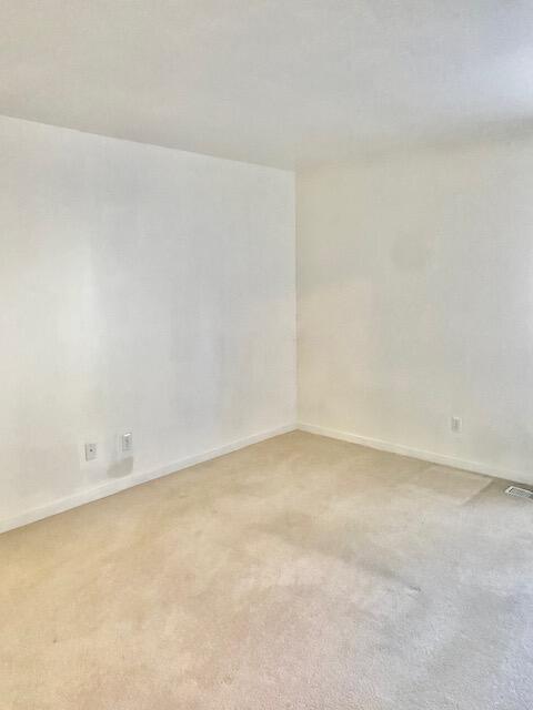 22129 Kinyon Street Taylor, MI 48180 - Photo 10 of 18 IMG_5442