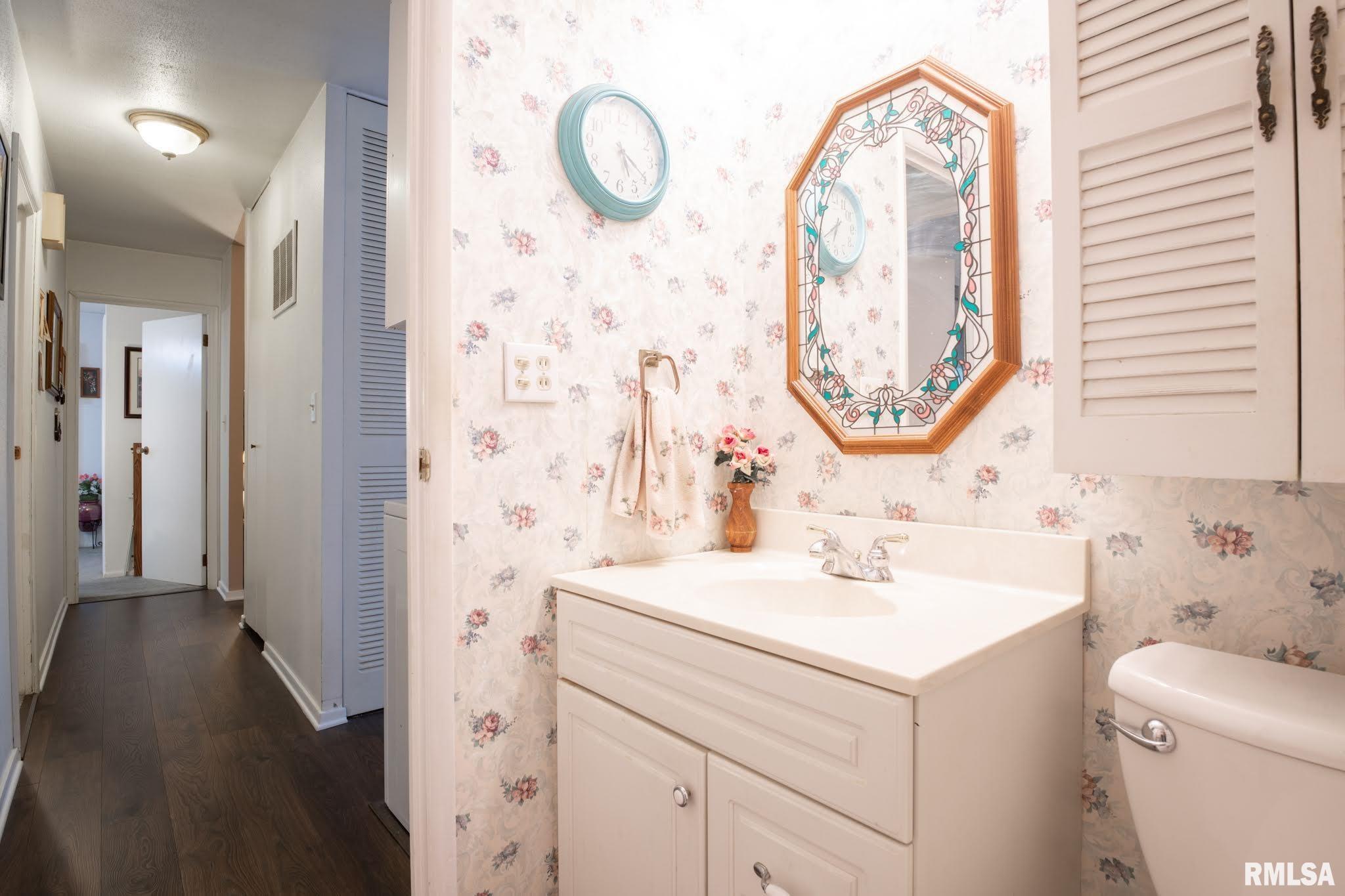 200 Sangamon Road Marquette Heights, IL 61554 - Photo 31 of 37 Gallery Image 31