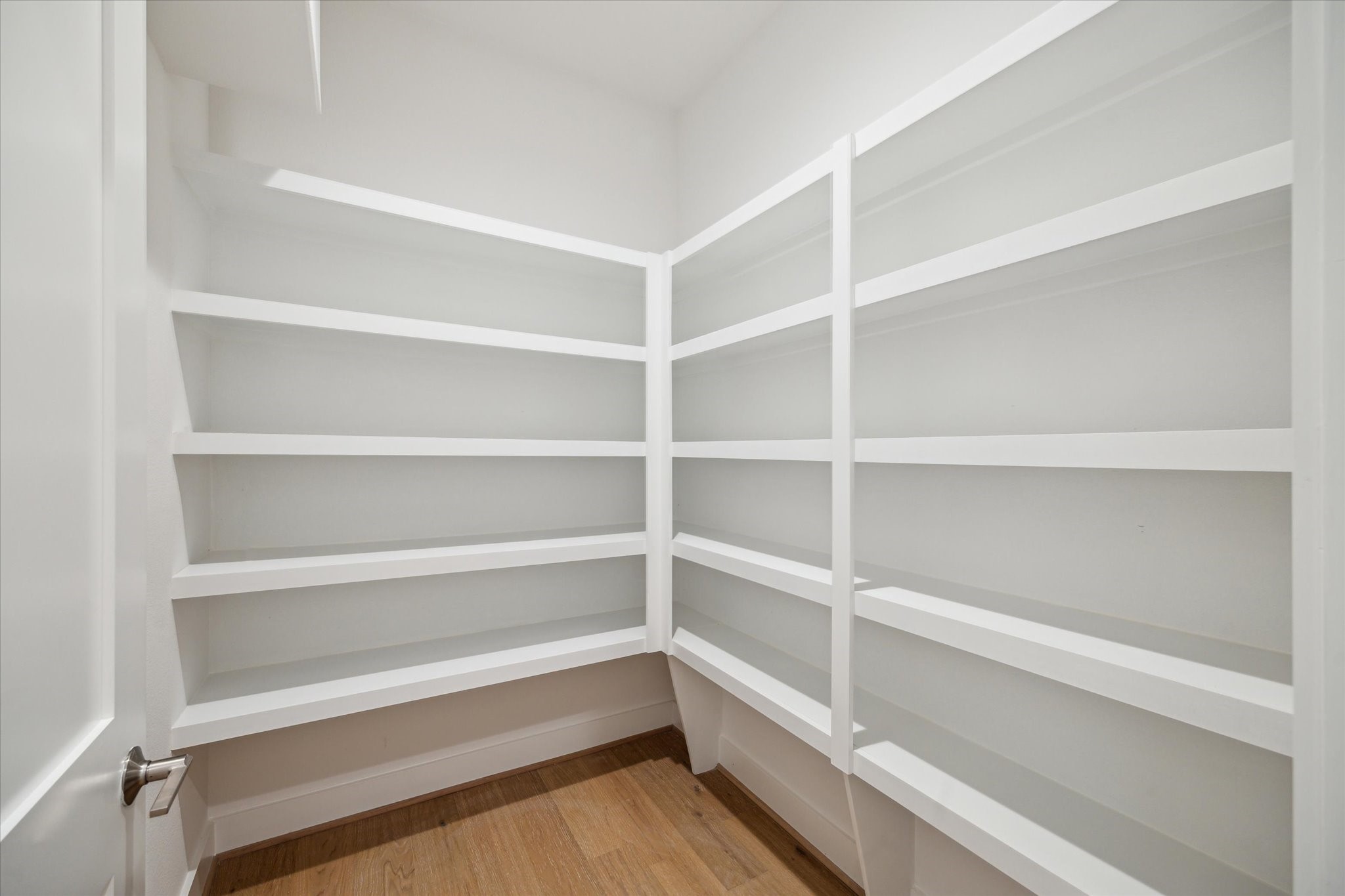 403 Venado View Court Conroe, TX 77304 - Photo 9 of 44 Kitchen Pantry