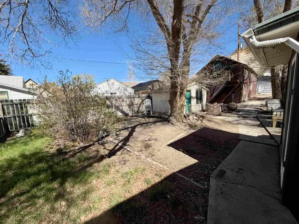 $325,000 | 258 West Railroad Avenue, Green River, WY 82935