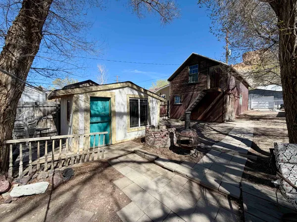 $325,000 | 258 West Railroad Avenue, Green River, WY 82935
