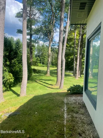 $1,400,000 | 2 St Andrews Court, Lenox, MA 01240