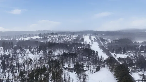 $1,400,000 | 2 St Andrews Court, Lenox, MA 01240