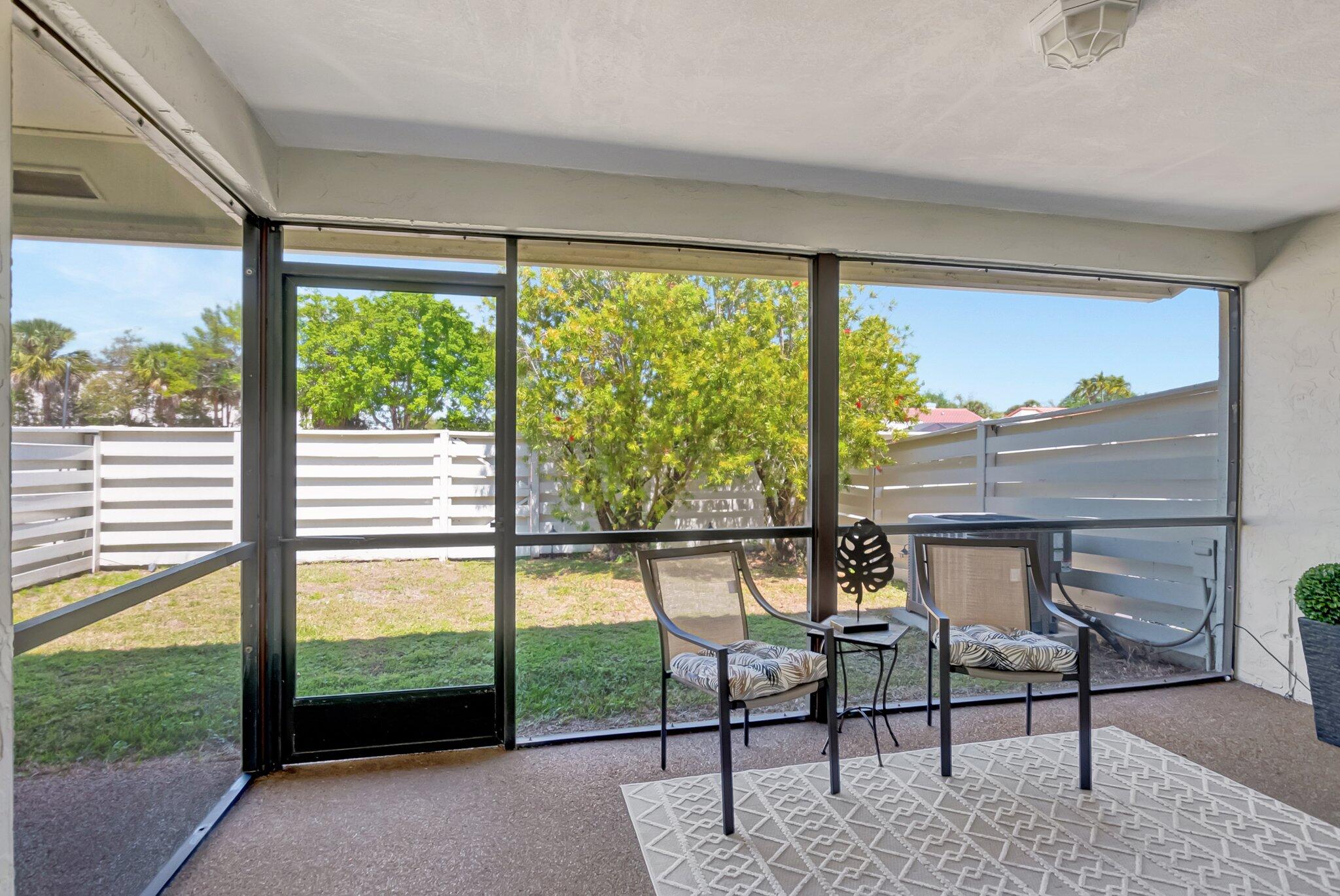 6853 Barbarossa Street Boca Raton, FL 33433 - Photo 31 of 44 PATIO