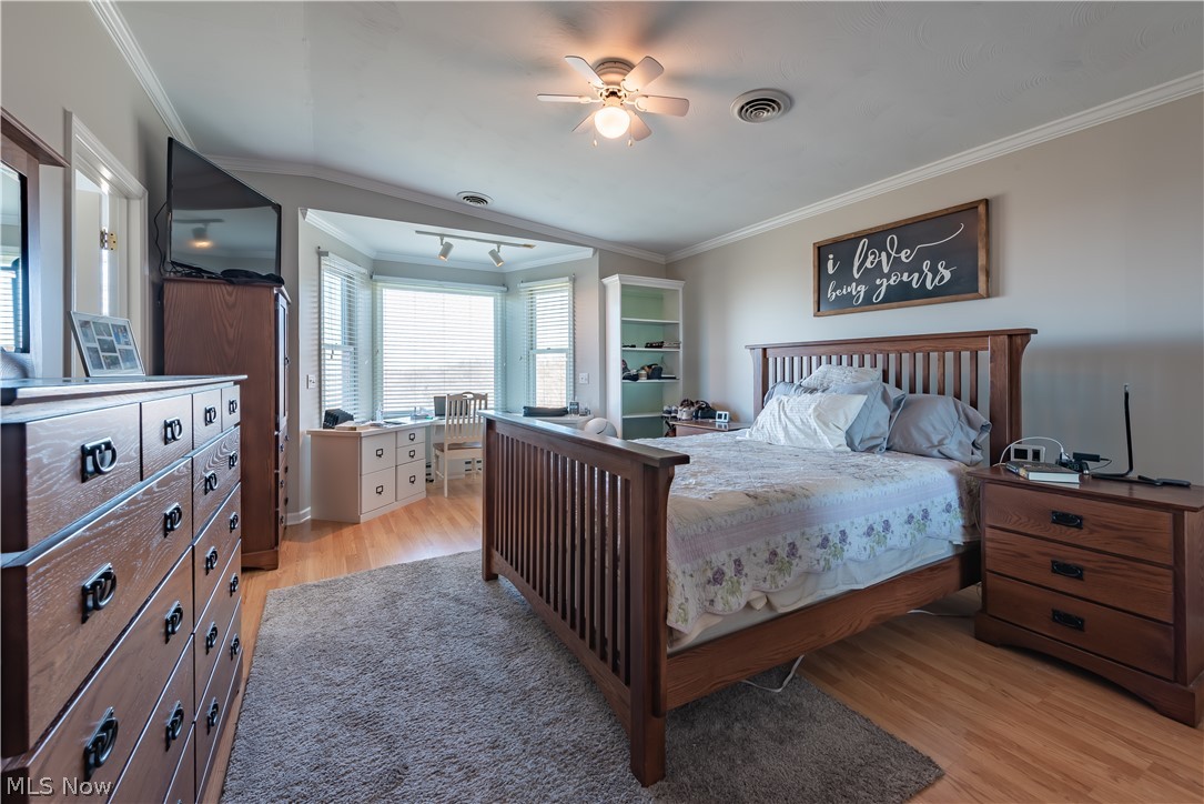 54087 High Ridge Road Bellaire, OH 43906 - Photo 10 of 32 Gallery Image 10