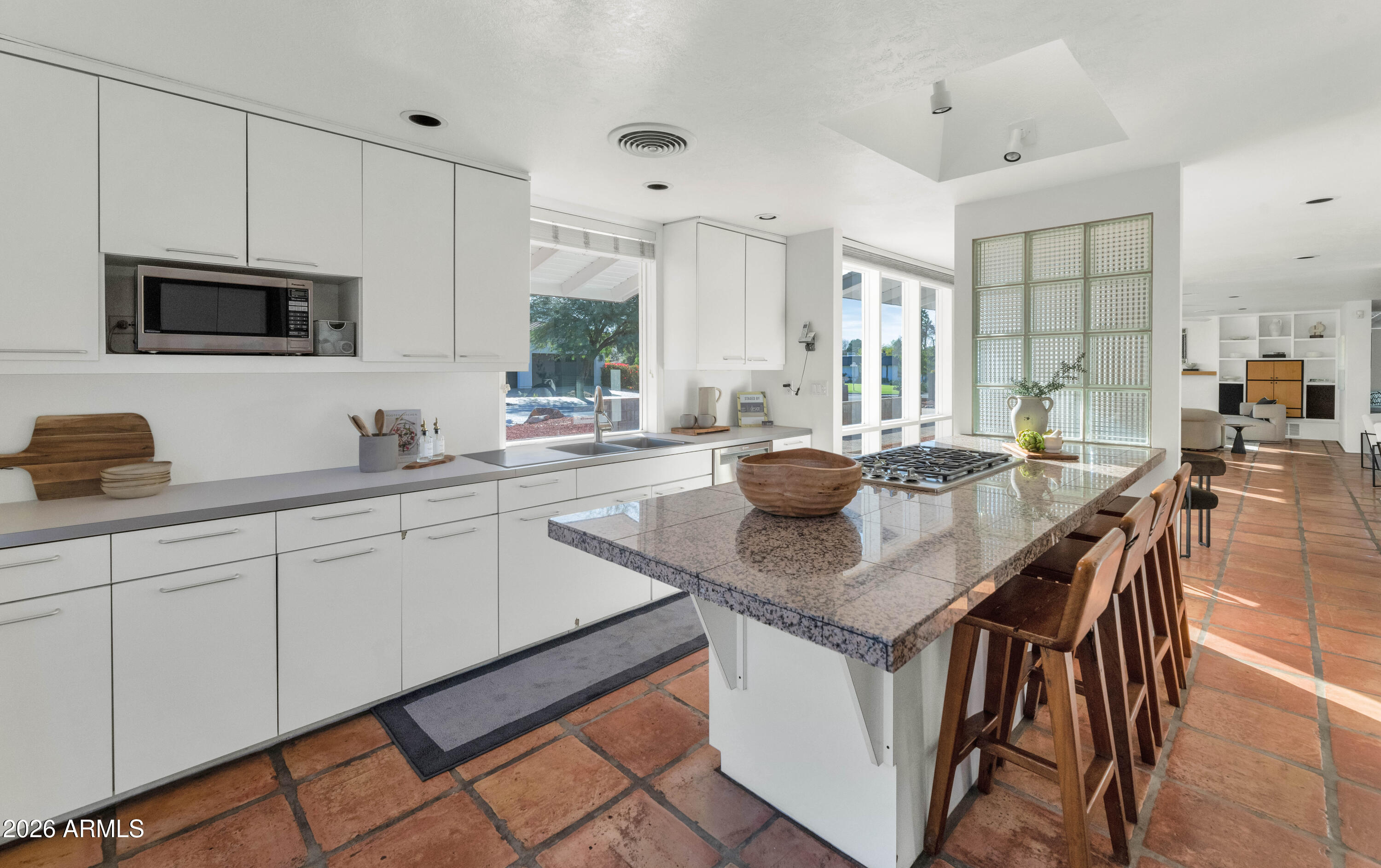 5612 North 22nd Street Phoenix, AZ 85016 - Photo 11 of 47 Kitchen