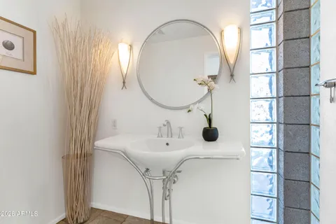 $1,480,000 | 5612 North 22nd Street, Phoenix, AZ 85016