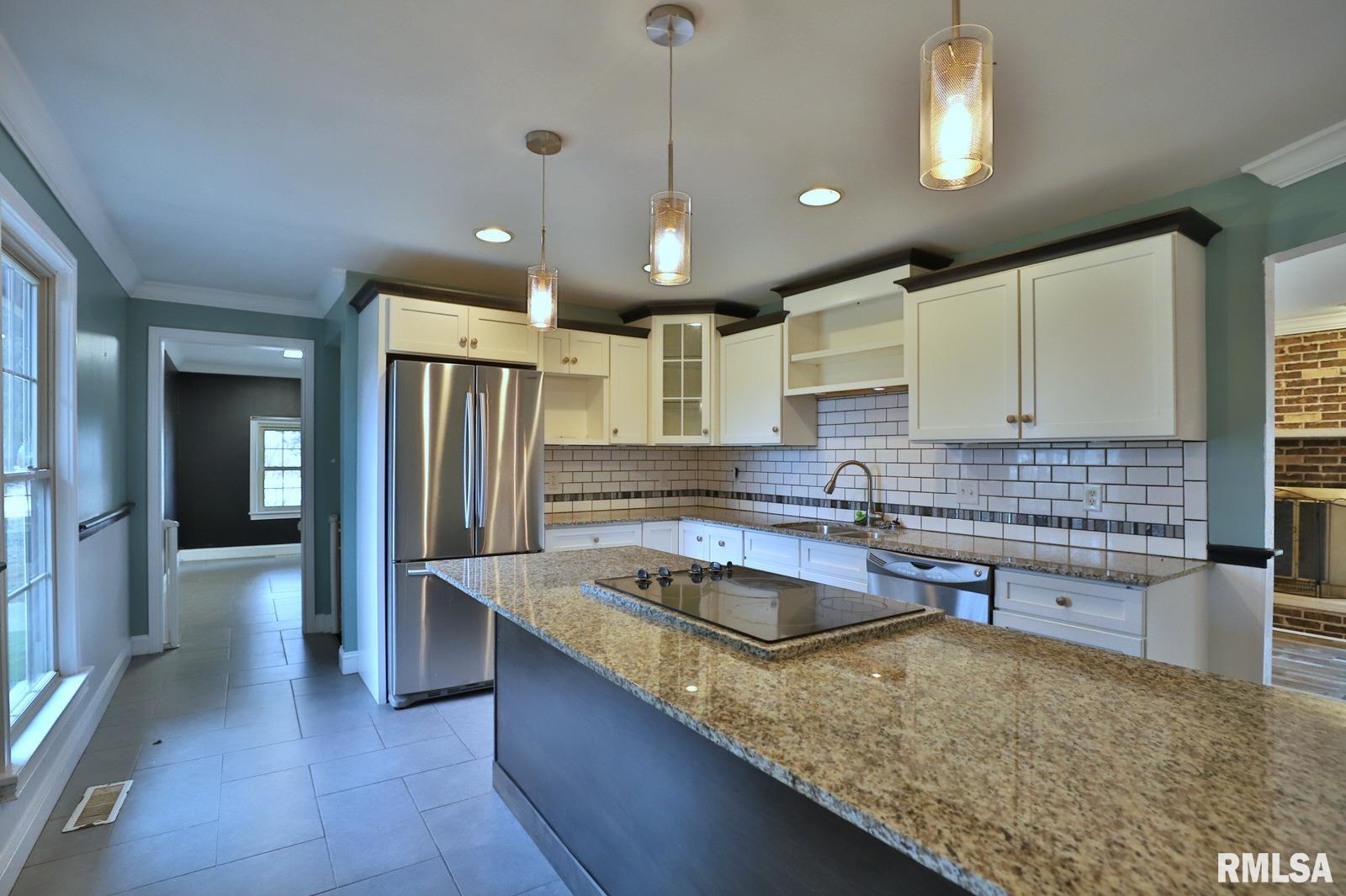 9325 West Goetz Road Hanna City, IL 61536 - Photo 12 of 36 Gallery Image 12