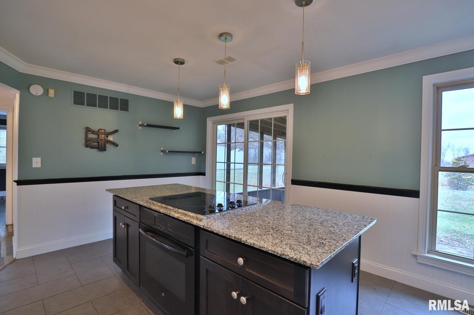 9325 West Goetz Road Hanna City, IL 61536 - Photo 14 of 36 Gallery Image 14