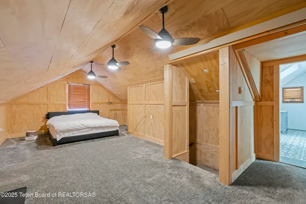 $3,900,000 | 663-665 East Kelly Avenue, Jackson, WY 83001