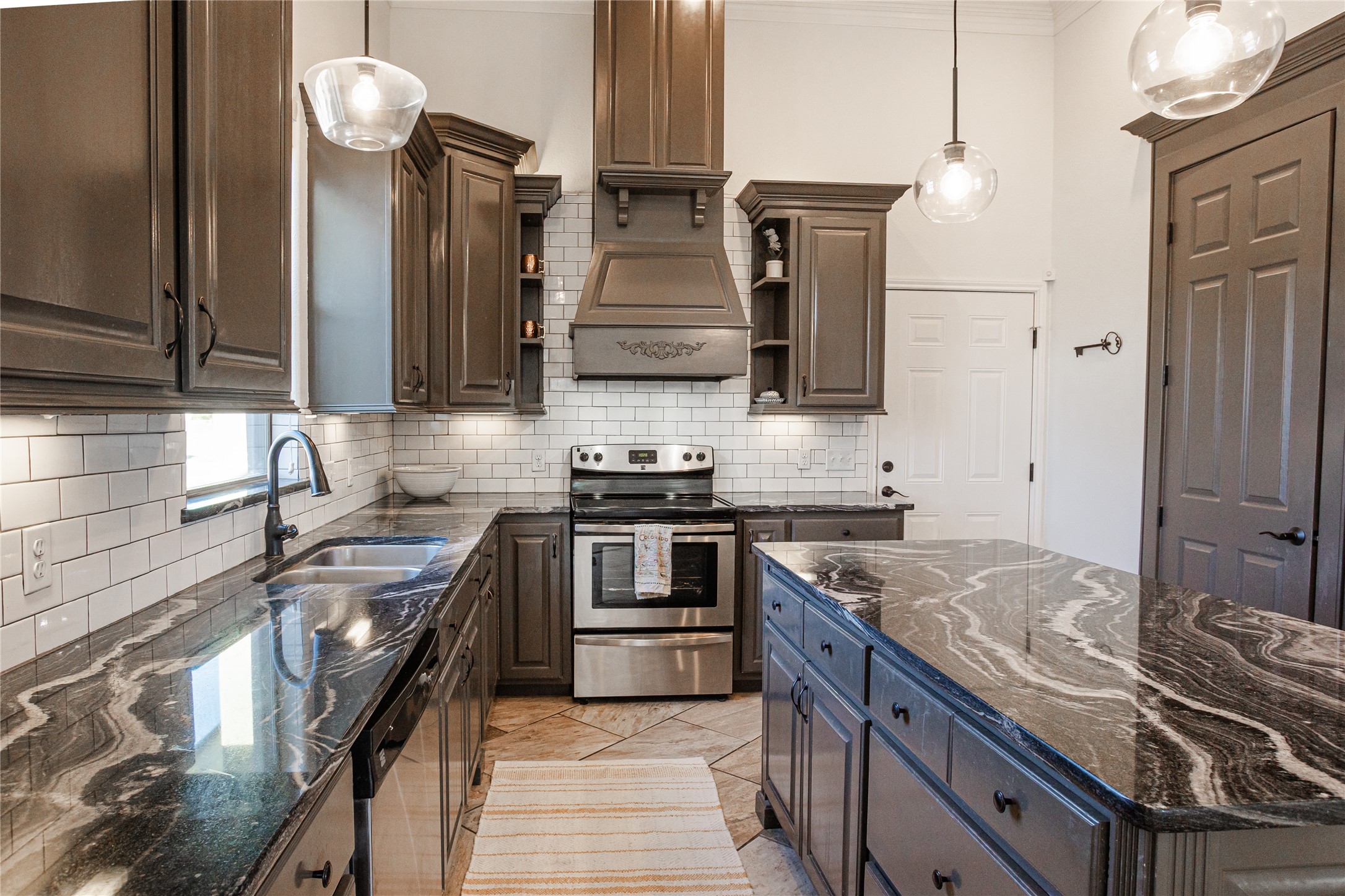 405 Silver Sage Drive Del Rio, TX 78840 - Photo 10 of 26